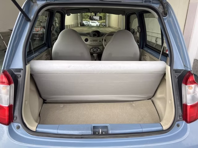 DAIHATSU ESSE