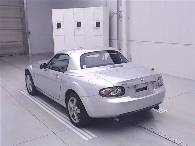 MAZDA ROADSTER