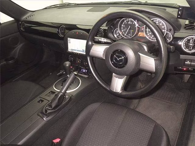 MAZDA ROADSTER