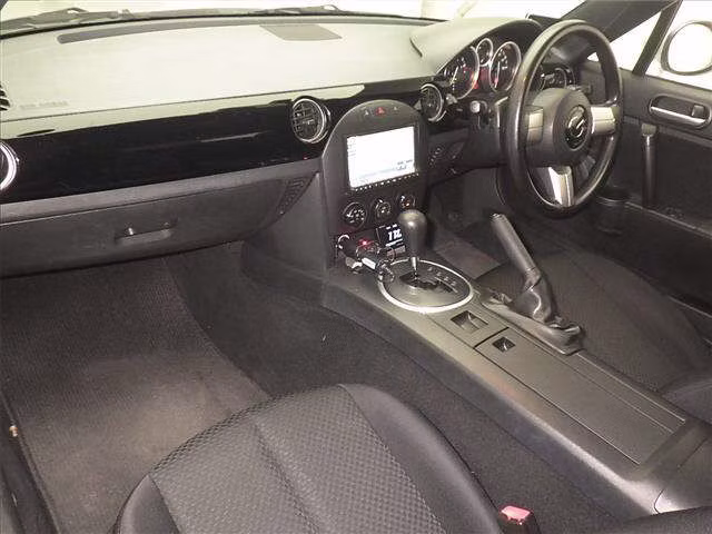 MAZDA ROADSTER
