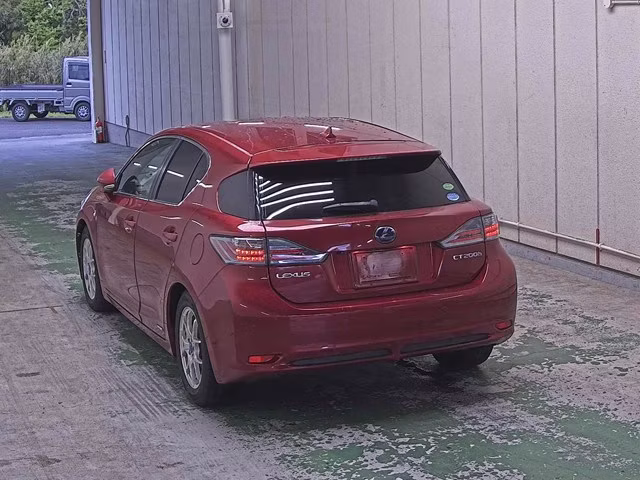 LEXUS CT200H