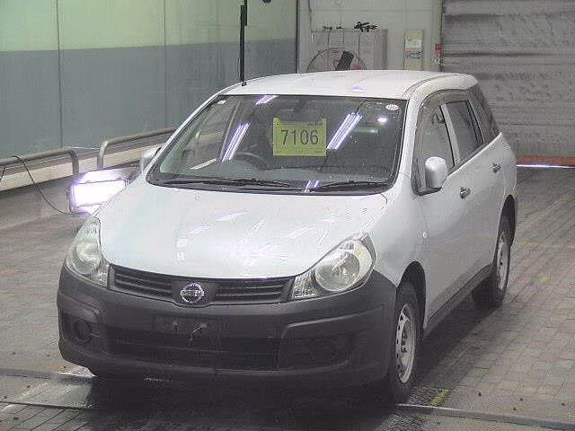 NISSAN AD