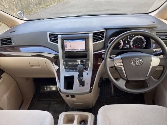 TOYOTA ALPHARD