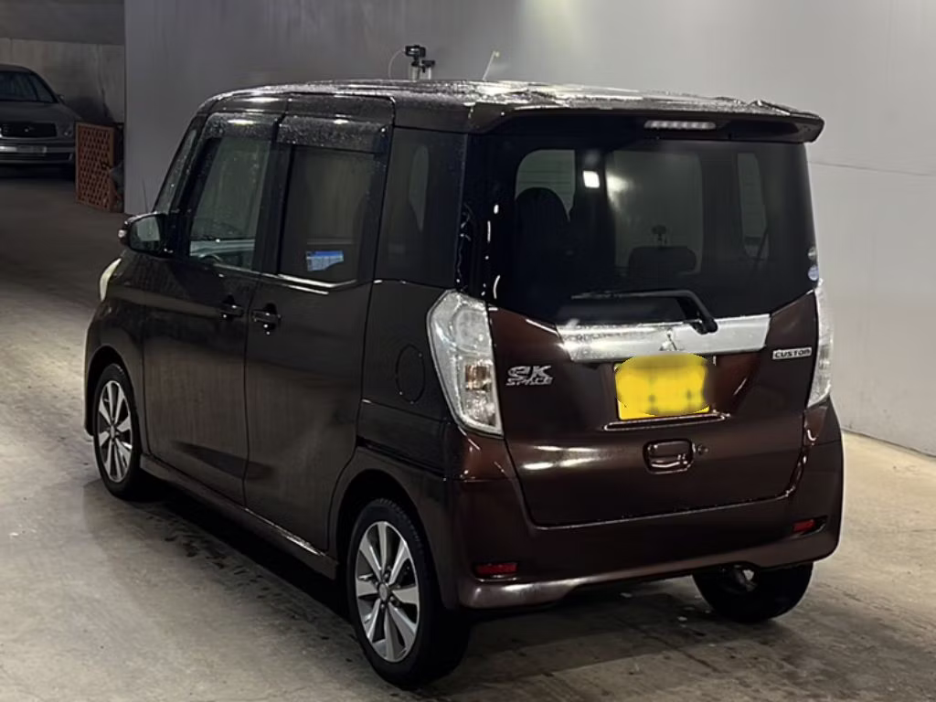 MITSUBISHI EK SPACE