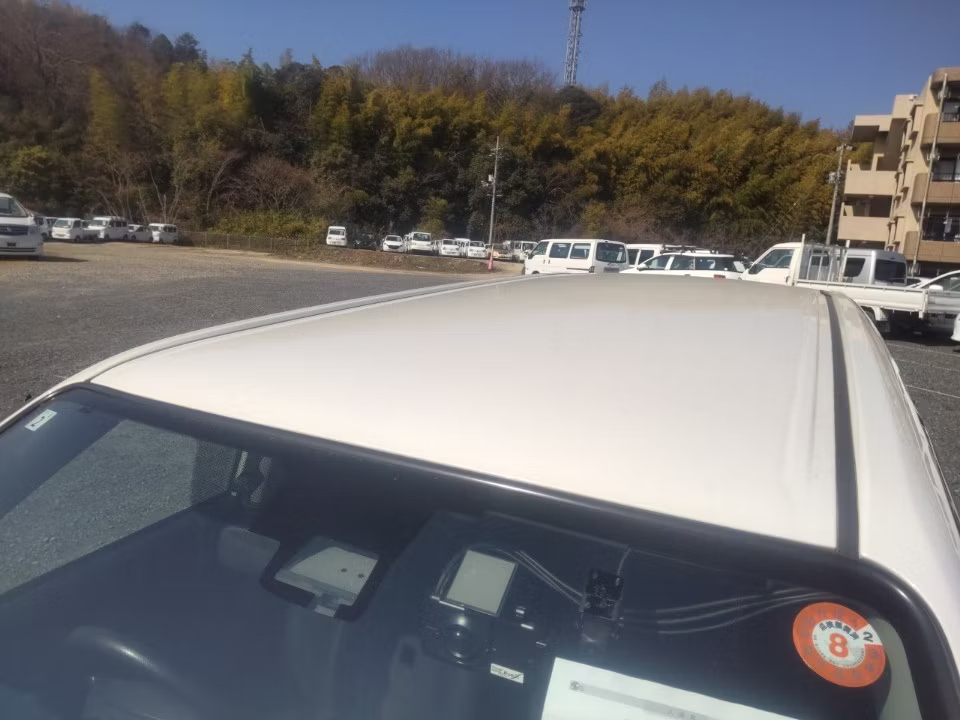 MAZDA FAMILIA