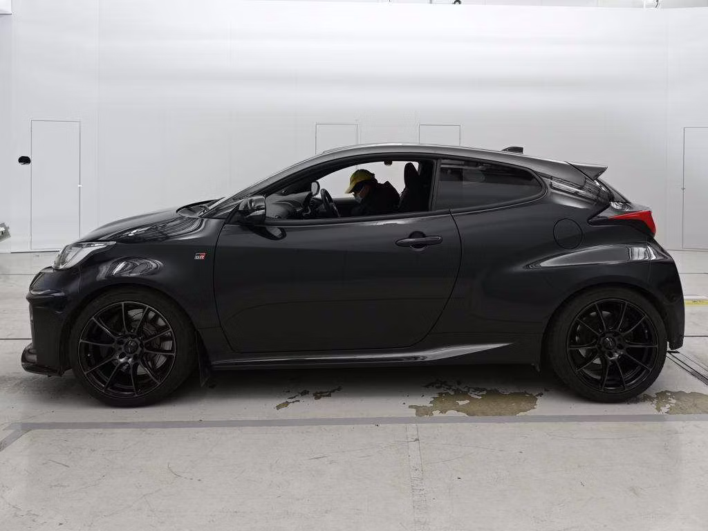 TOYOTA GR YARIS