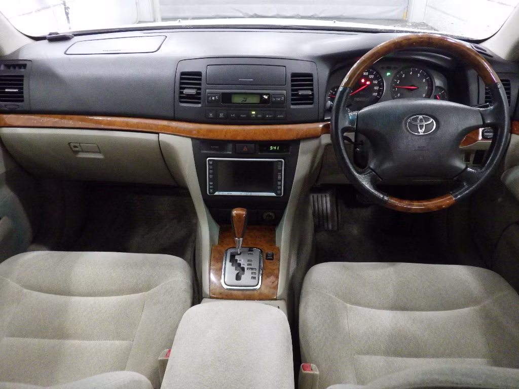 TOYOTA MARK II