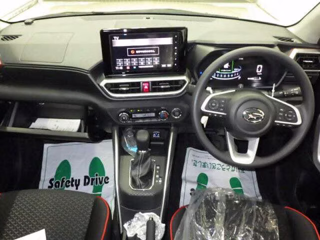 DAIHATSU ROCKY