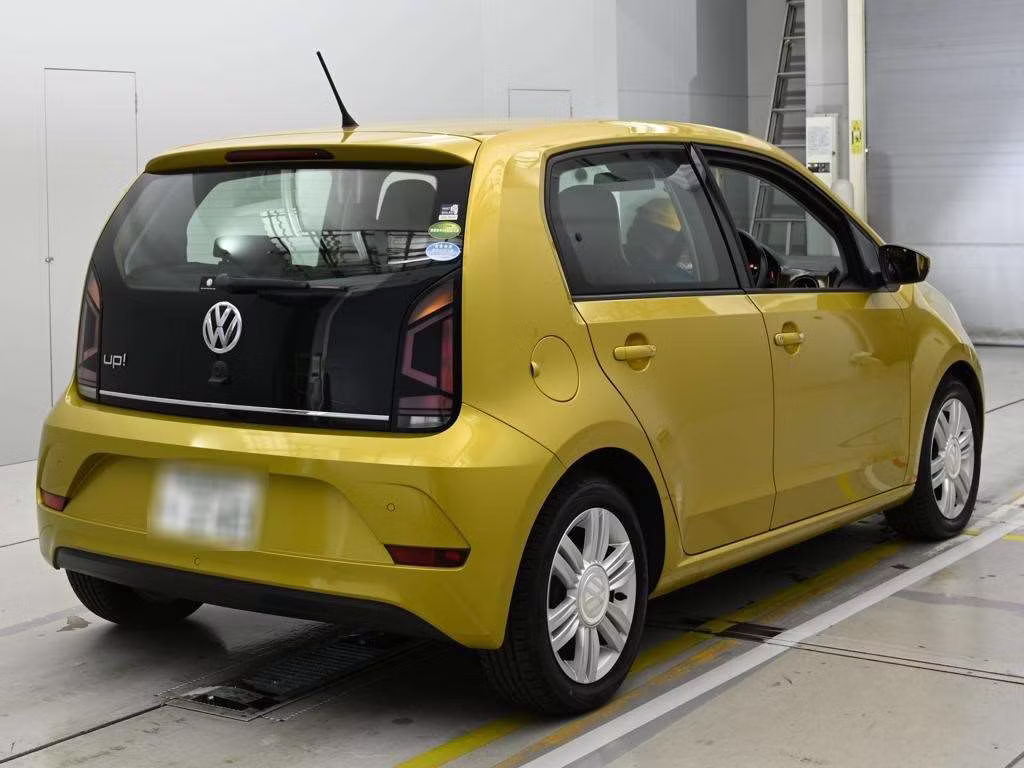 VOLKSWAGEN UP!