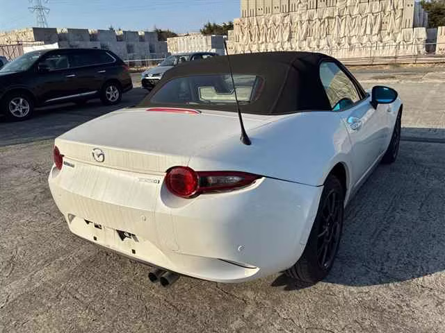 MAZDA MX-5