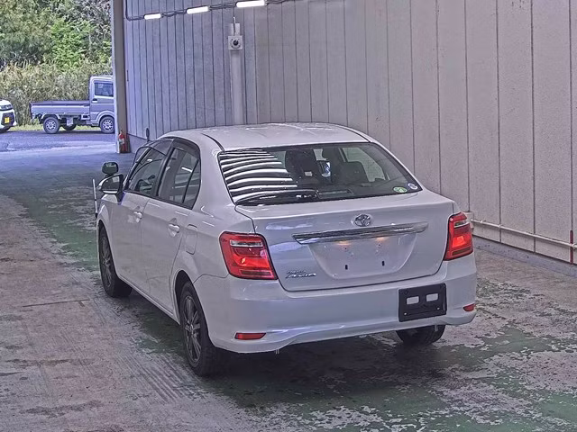 TOYOTA COROLLA AXIO