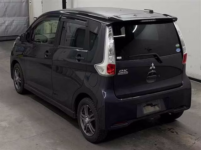 MITSUBISHI EK CUSTOM