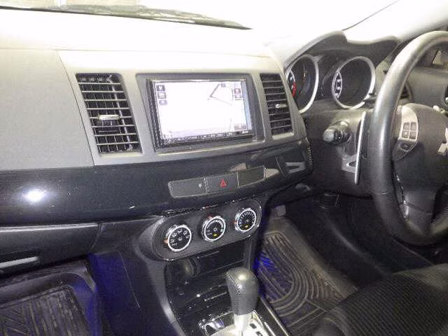 MITSUBISHI GALANT FORTIS