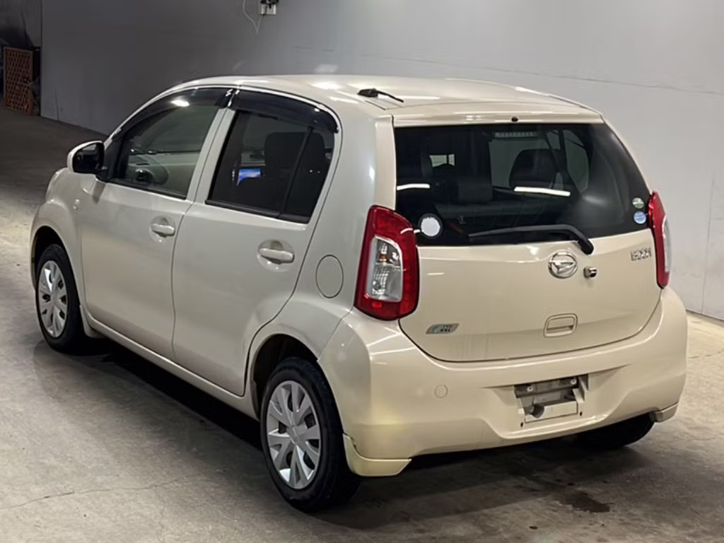 DAIHATSU BOON