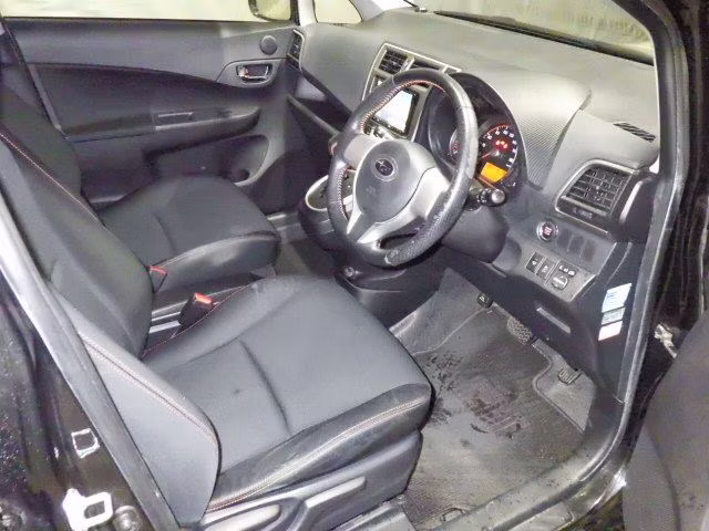 SUBARU TREZIA