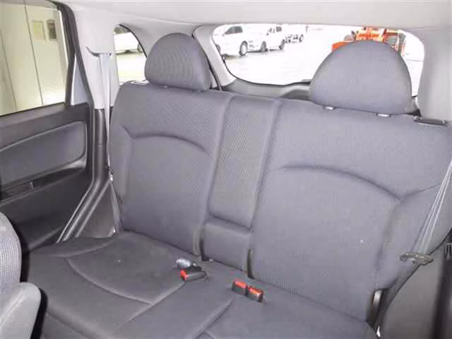 MITSUBISHI COLT PLUS