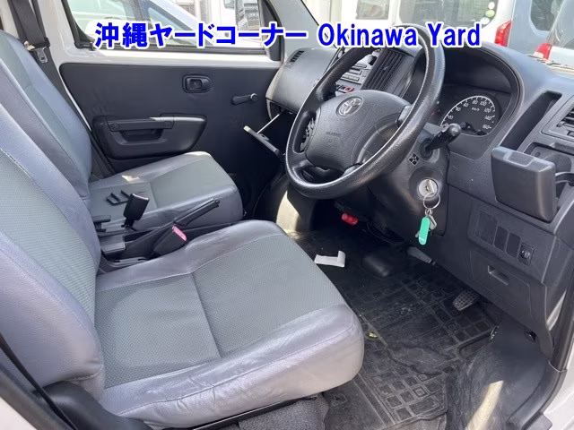 TOYOTA TOWN ACE