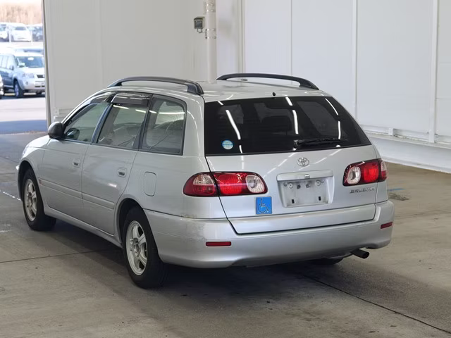 TOYOTA CALDINA