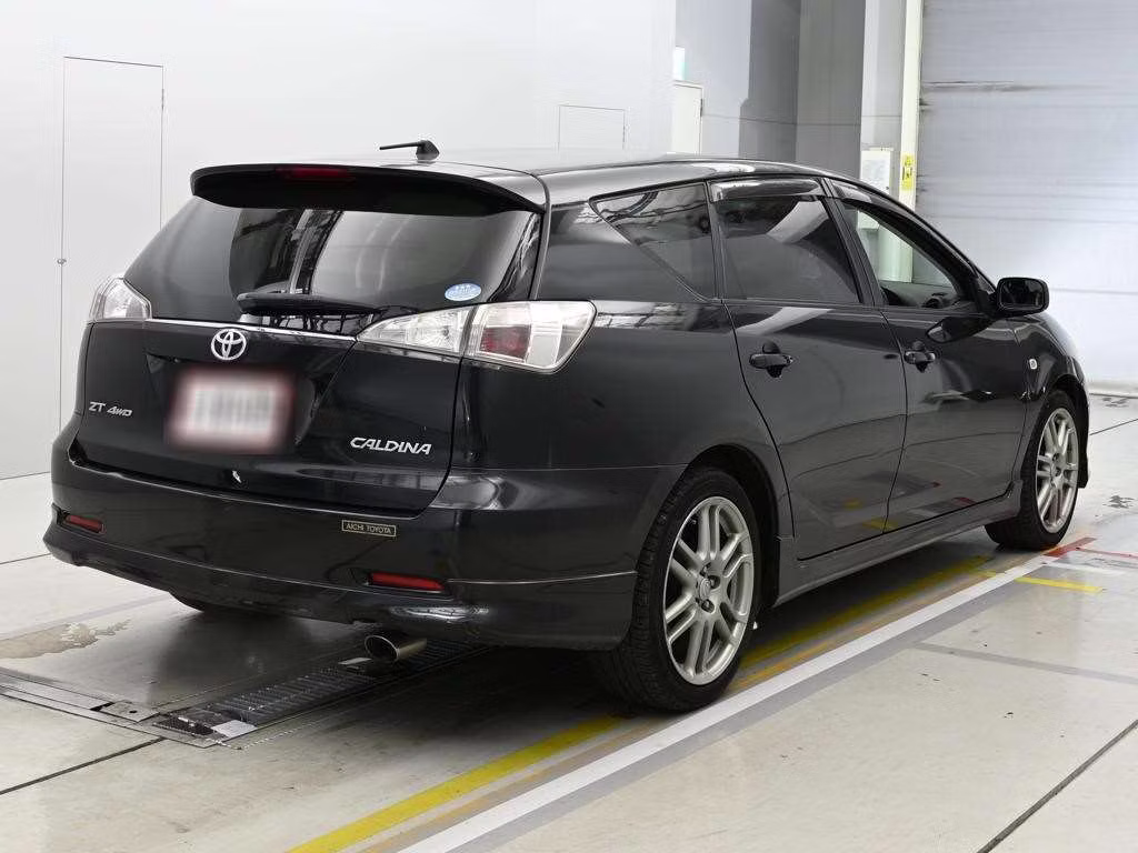 TOYOTA CALDINA