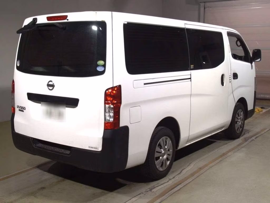 NISSAN NV350 CARAVAN