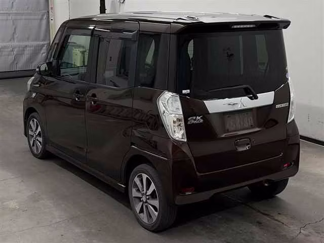 MITSUBISHI EK SPACE