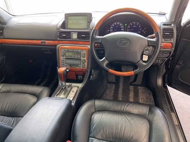 TOYOTA PROGRES
