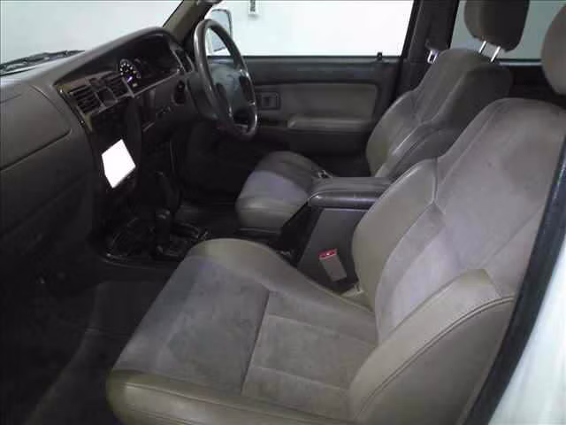 TOYOTA HILUX SURF