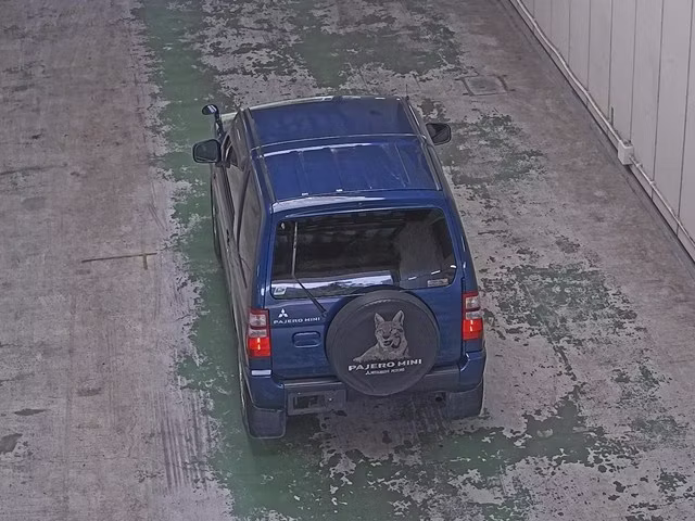 MITSUBISHI PAJERO MINI