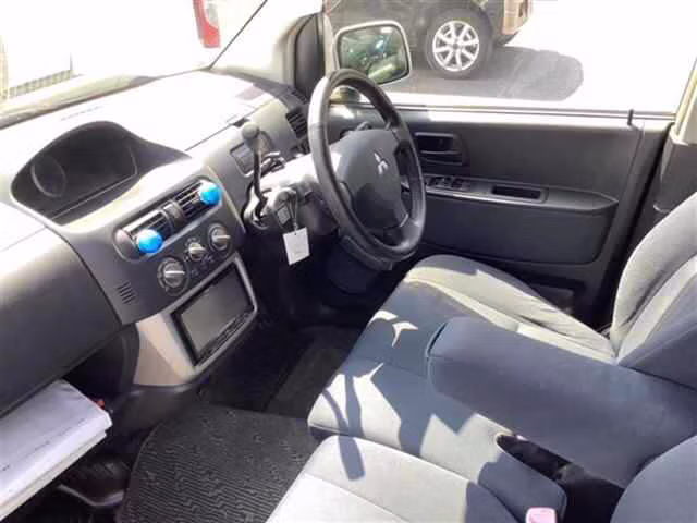 MITSUBISHI EK SPORT