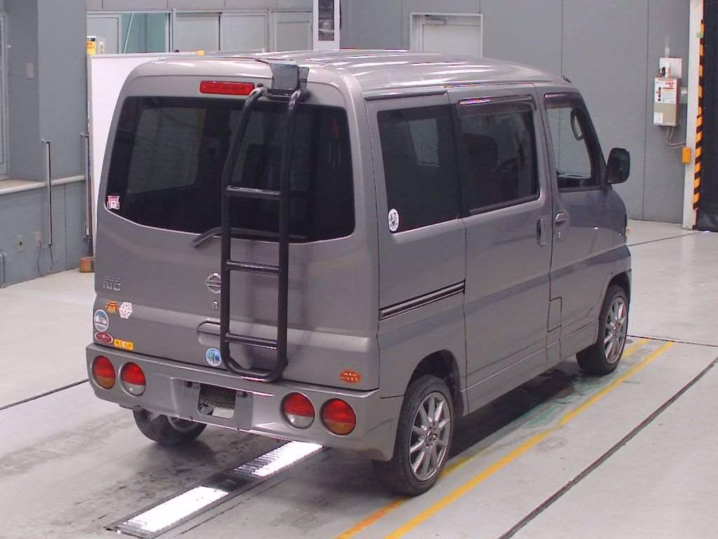 NISSAN CLIPPER