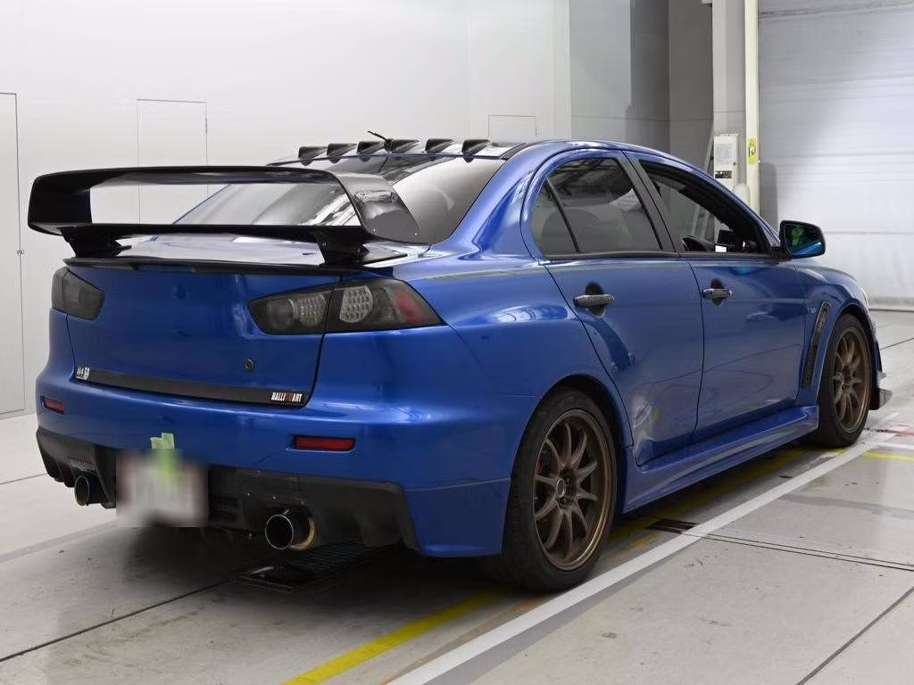 MITSUBISHI LANCER EVOLUTION