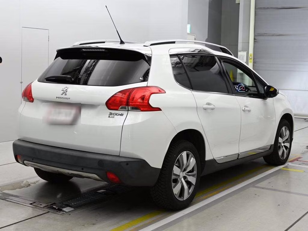 PEUGEOT 2008