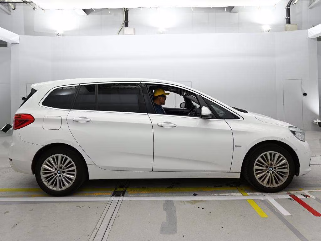 BMW 2-SERIES GRAN TOURER