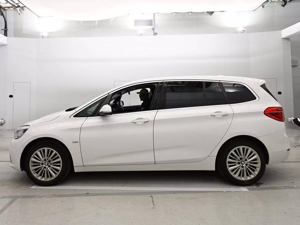 BMW 2-SERIES GRAN TOURER