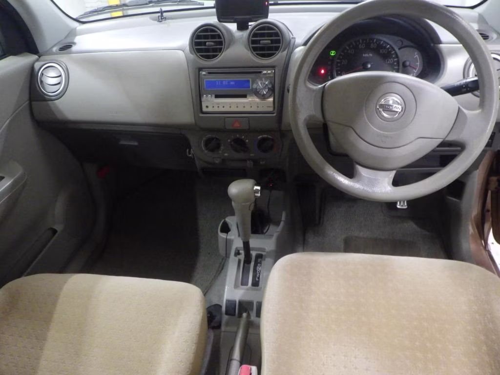 NISSAN PINO