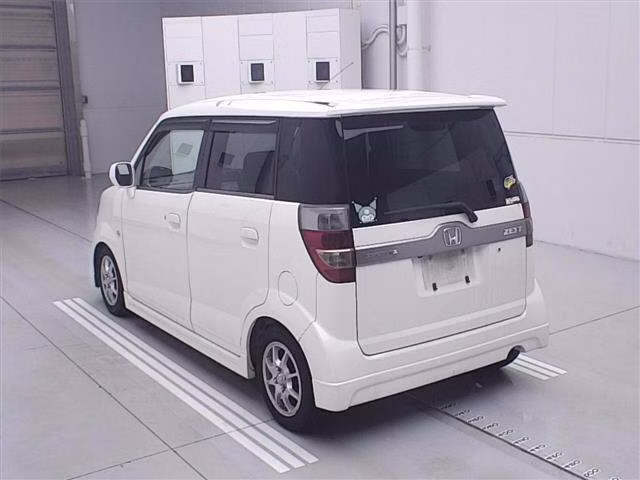 HONDA ZEST