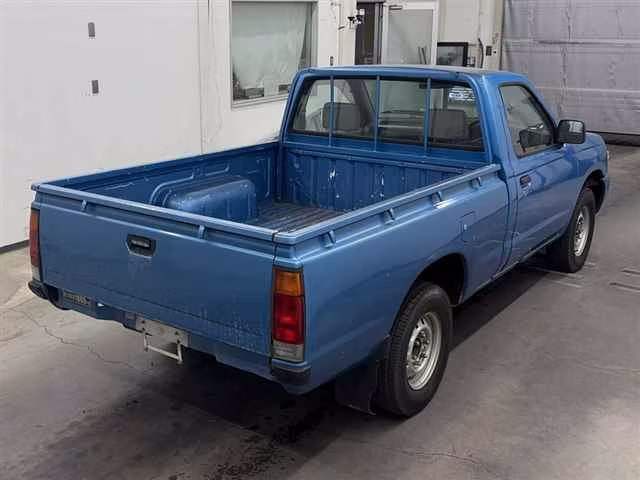 NISSAN DATSUN