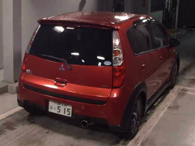 MITSUBISHI COLT
