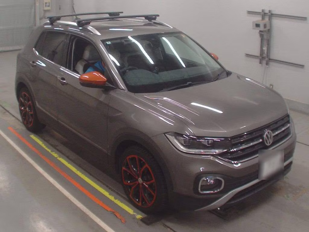 VOLKSWAGEN T-CROSS