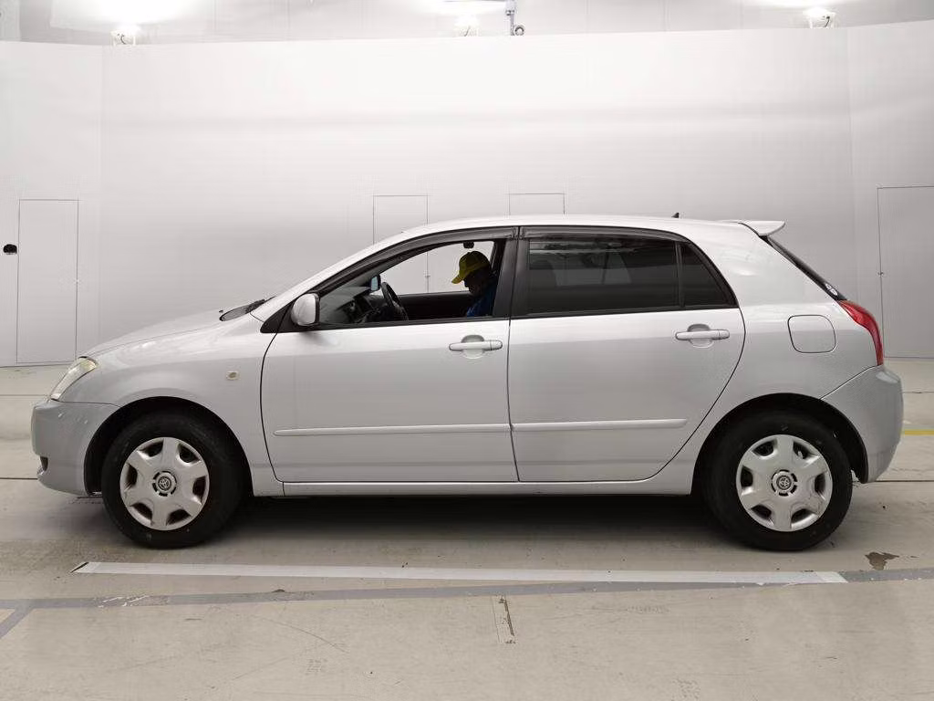 TOYOTA COROLLA RUNX