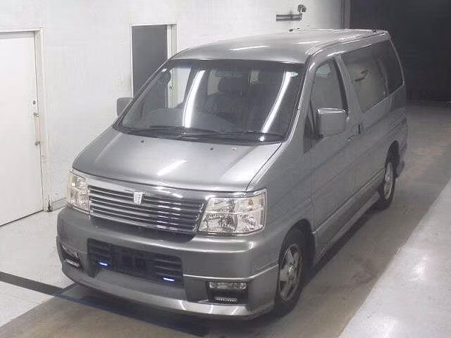 NISSAN ELGRAND