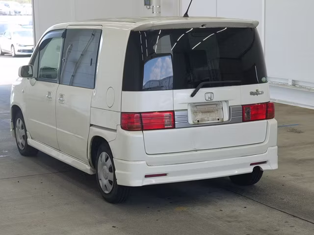 HONDA MOBILIO SPIKE