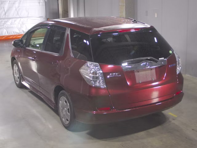 HONDA FIT SHUTTLE