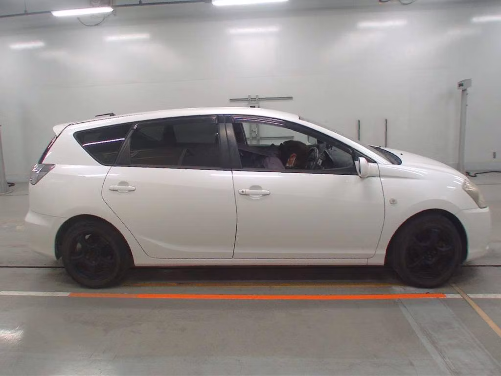 TOYOTA CALDINA