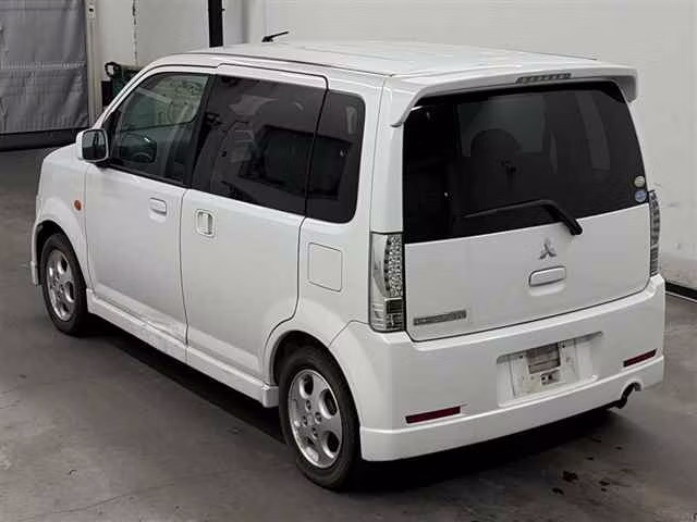 MITSUBISHI EK SPORT