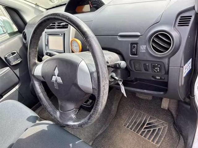 MITSUBISHI EK SPORT