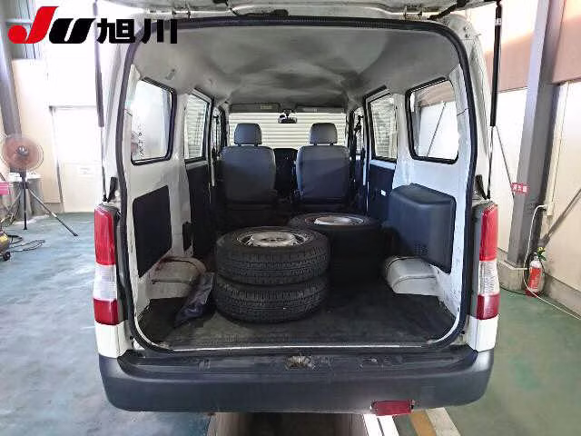 TOYOTA LITE ACE