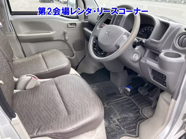 MITSUBISHI MINICAB