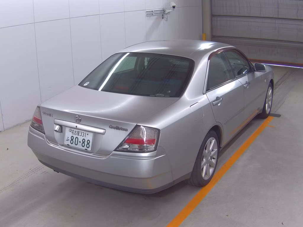 NISSAN GLORIA