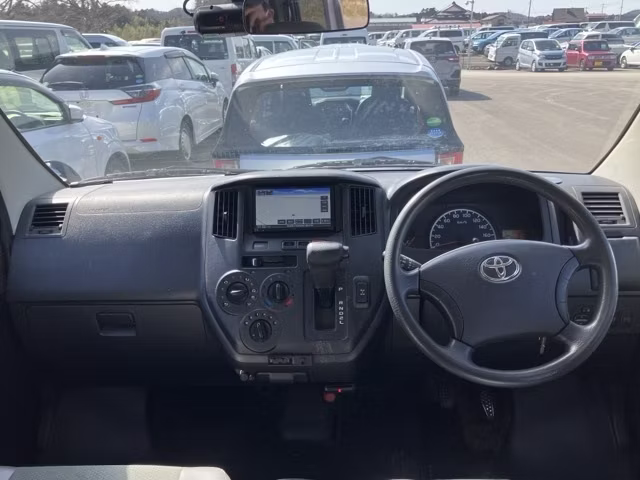 TOYOTA TOWN ACE